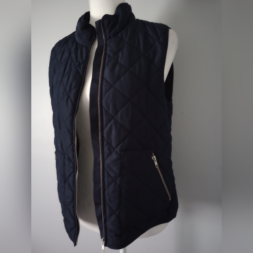 Vest Puffer Lightweight Loft blue Medium zipper front 2 Pockets good condi - Picture 4 of 6